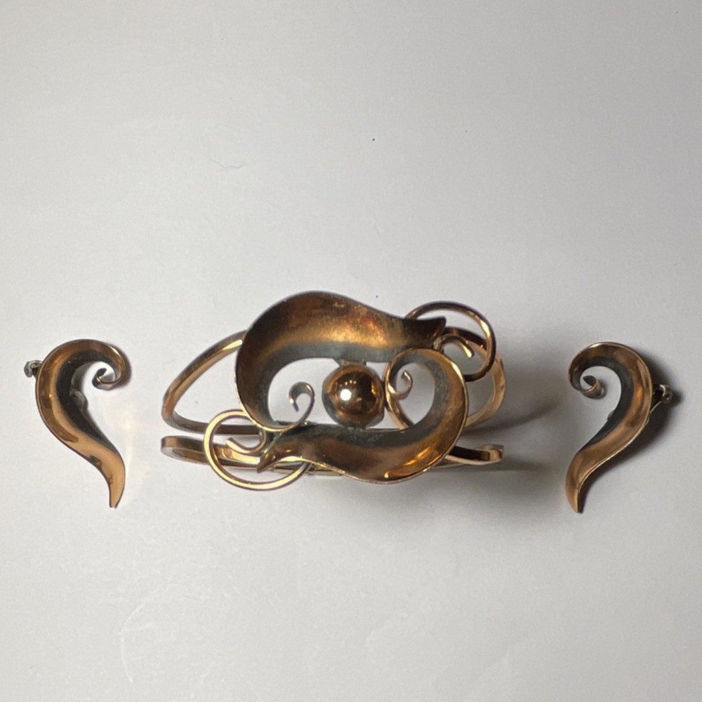Bell Trading Post Vintage Solid Copper Leaf Wreath Brooch & Clip Earrings Set
