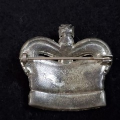 Vintage Pot Metal Rhinestone Brooch Silver Tone Crown 1.25″ READ