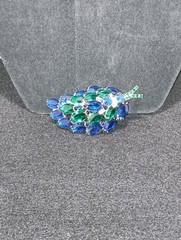 Vintage Emerald Green and Blue Leaf Style Brooch Silver Tone