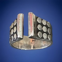 RARE 1968 VINTAGE MODERNIST ANNA GRETA EKER NORWAY STERLING SILVER “KNOT” RING