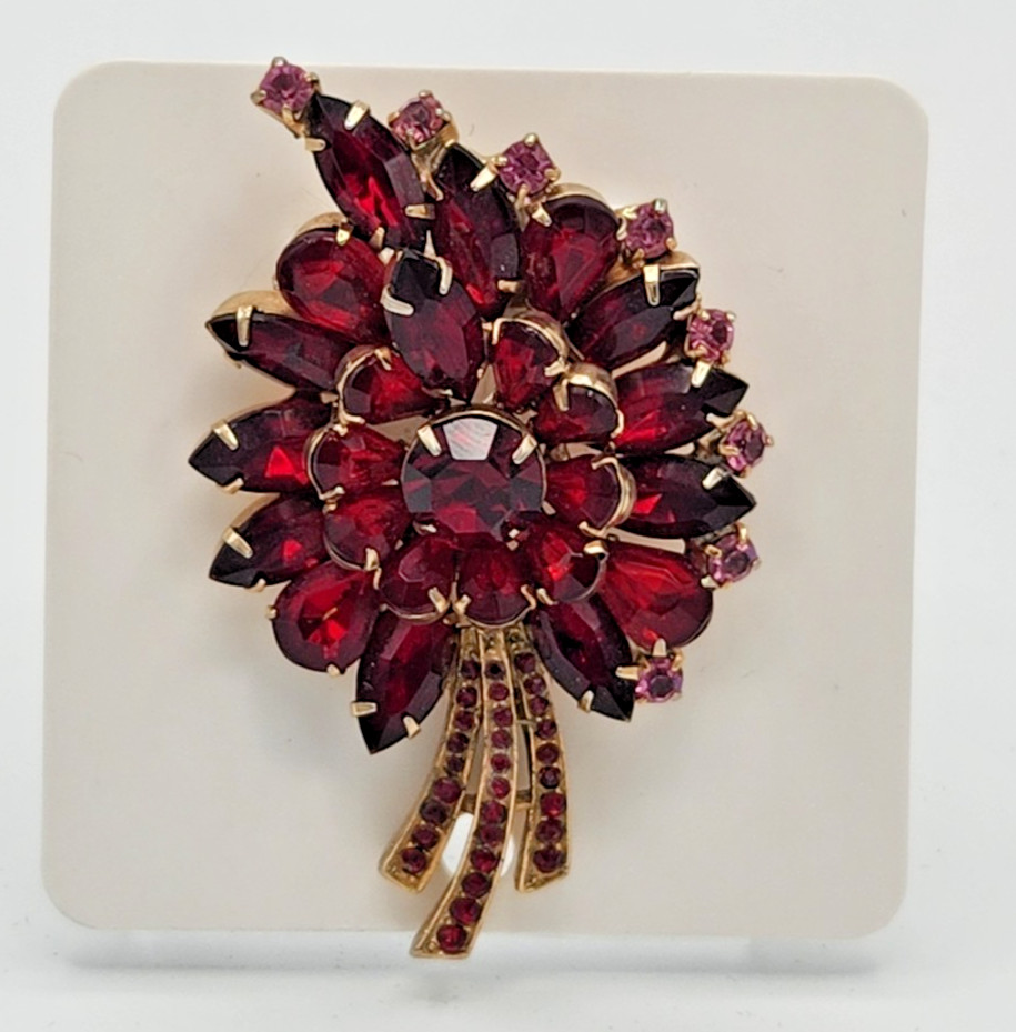 Vintage Tiered Ruby Red Rhinestone Flower Bouquet Brooch Pin Gold Tone 3″ Large