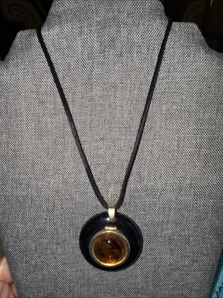 VINTAGE RARE PALOMA PICASSO PERFUME SOLID COMPACT PENDANT W/SILK CORD NECKLACE