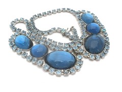 Blue Rhinestone 16″ Necklace & Earrings Jewelry Set Prong Set Stones Vintage