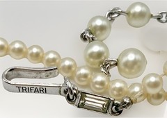 1940s Trifari Faux Pearl Necklace Rhinestone Clasp Signed Vintage 15” Wedding