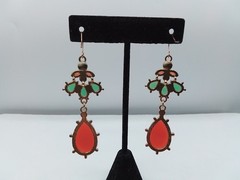 2.5″ DANGLE DROP FAUX JADE FAUX ORANGE CORAL RETRP HIPPY PIERCED EARRINGS VTG