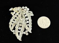 Vintage Rhodium Plated Clear Rhinestone Fancy 1940s-1950s Dress Fur Clip 2.5″ L