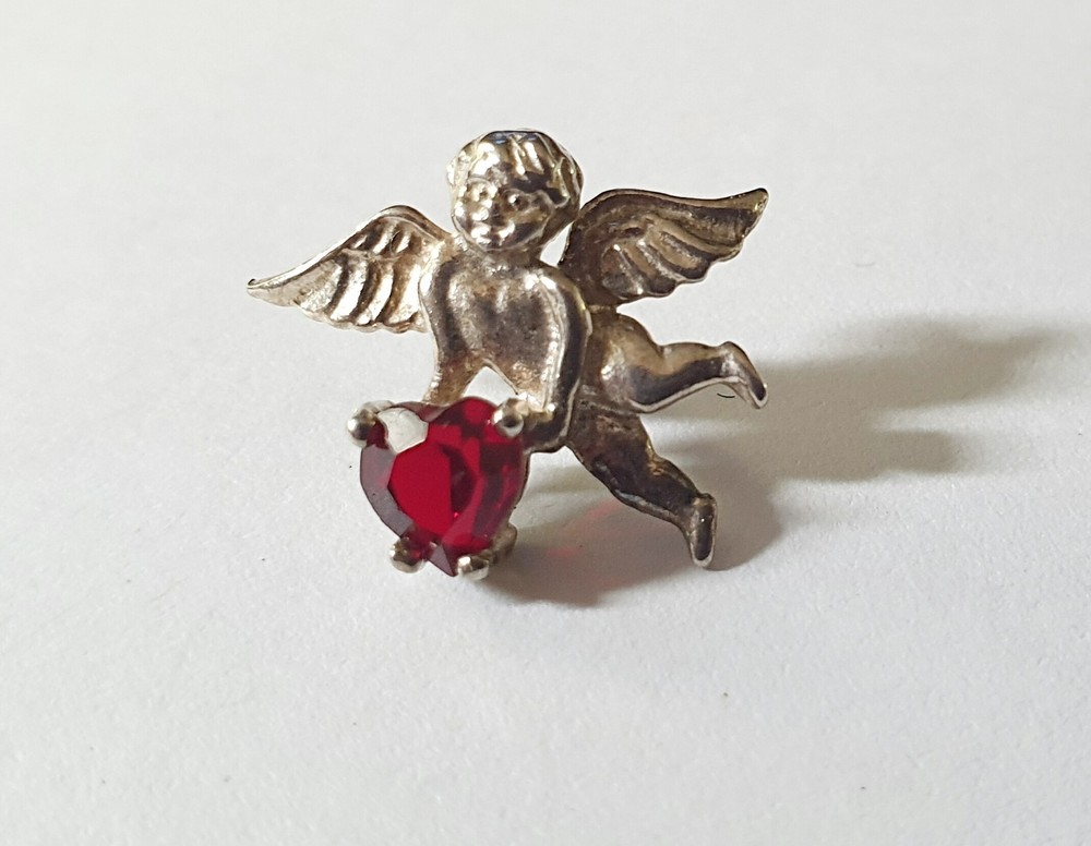 Vintage 925 Sterling Silver & Ruby 3/4″ Cherub/Guardian Angel Heart Lapel Pin