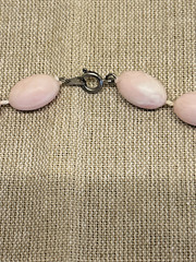 Vintage 1970s-1980s Light Pink Plastic Oval Barrel Bead Necklace