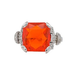 Antique 2.0 Ct Fire Opal Diamond 18 KT Gold