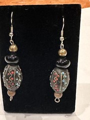 VINTAGE KASHMIRI DANGLE & GREEN LUCITE EGG OVAL FRENCH WIRE EARRINGS LOT 2 PAIR