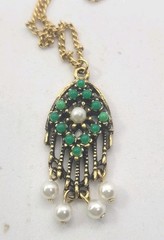 Sarah Coventry “Heirloom Treasure” necklace from 1968 crystal snowflake pendant