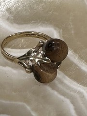 Vintage 14 Kt Solid Gold Acorn Leaf Wood Ring Sz 7