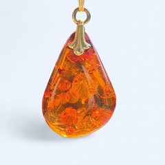Vintage Andreas Daub Signed Baltic Amber Teardrop Pendant Necklace
