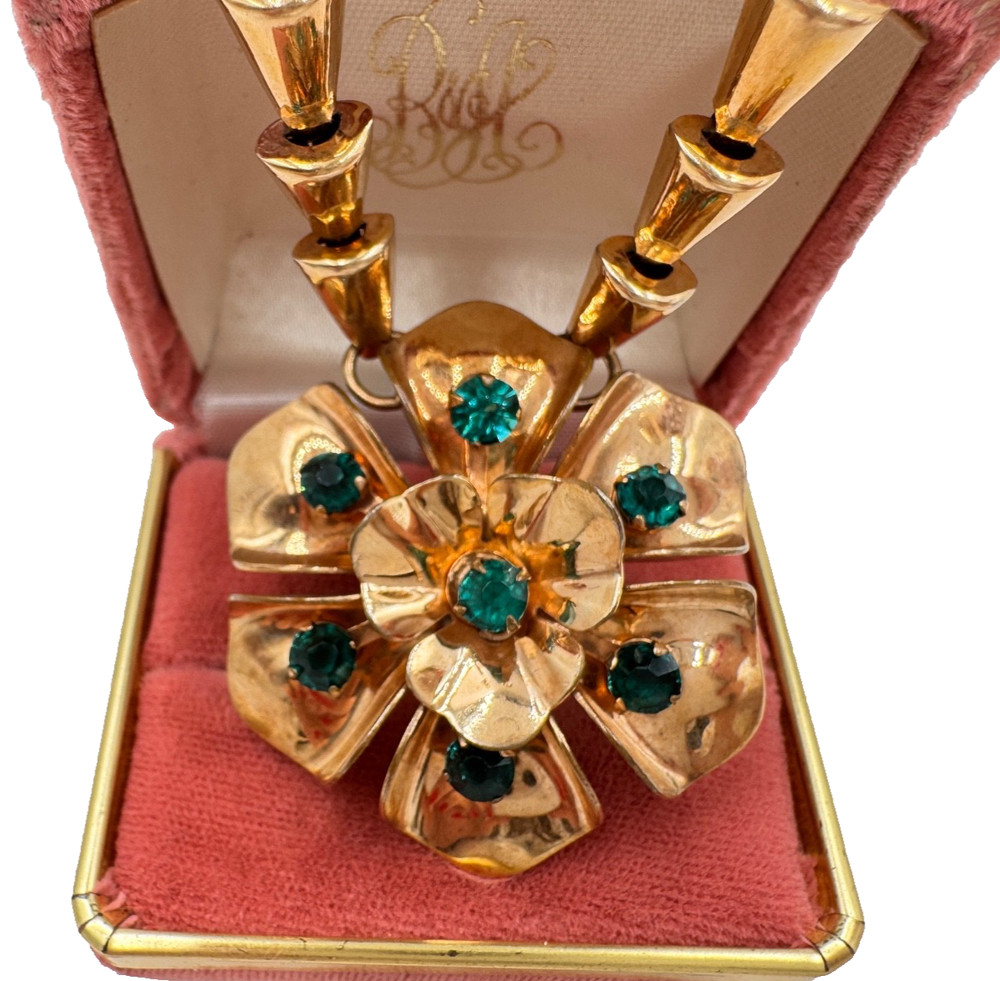 BARCLAY SIGND 12K GOLD FILLED GORGEOUS FLORAL NECKLACE 15″ EMERALD CLR GREEN STN