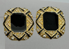 Vintage Gold Tone Black Enamel Center Clear Rhinestone Panel Design Clip On