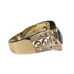 14k Gold Sapphire & Diamond Ring
