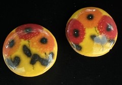 Vtg Clip On Painted Flowers Earrings Boho Cottagecore Fall Red Orange Yellow 1″