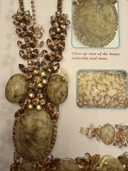 Verified Juliana D&E Book piece art glass full pature neck earring brooch brac