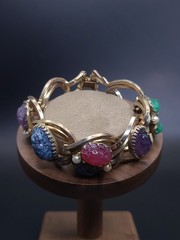 Vintage Reinad 5th Ave NY Carved Art Glass Cabochon Bracelet 1940s
