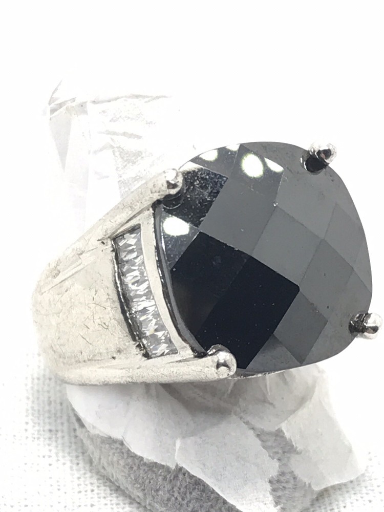 Vintage 925 Sterling Silver Black Onyx – Clear Cubic Zirconia Designer Ring 9