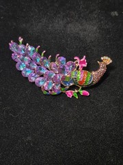 Elegant Vintage Style Rhinestone Multi color Peacock Brooch