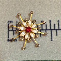 Vintage Gold Tone Rhinestone Starburst Flower Brooch Pendant Mid Century Atomic