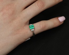0.96ct GIA Colombian Untreated No Oil Emerald & Diamond Platinum Ring Size 5.75