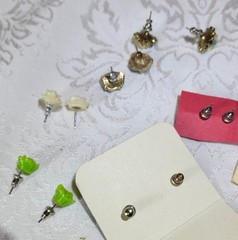 11 Pairs Of Vintage Style Earrings Mixed Materials & Designs Dainty Pierced Styl
