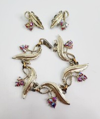 Vintage Judy Lee Signed Gold Tone Rhinestone Bracelet And Clip On Earrings Leaf