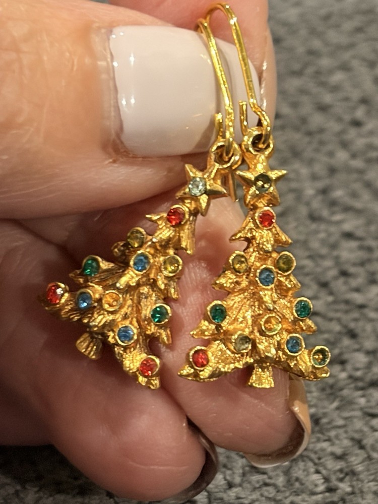 Pair Of Vintage gold toned Mode ART SIGNED Christmas Tree Earrings