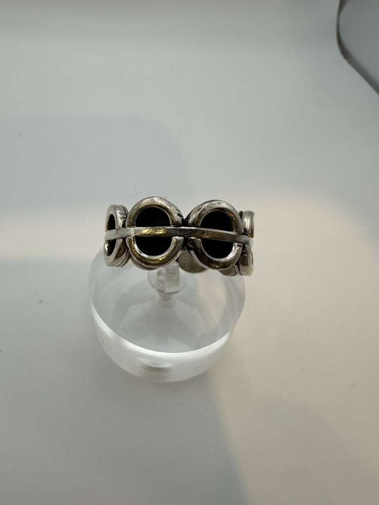 VTG Sterling Silver .925 Made in Mexico “O” design – ring size 12.5, grams12.8