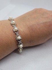 Vintage Bridal Prom Wedding Silver Tone Rhinestone Pearl Imitation Braslet 7.5in