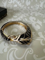 Vintage Jackie Collins Gold Black Enamel Panther Hinged Bracelet Rhinestones