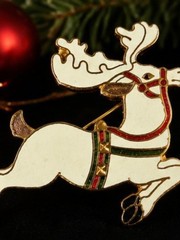 Vintage Fish Fine Enamels Reindeer Brooch White Enamel Gold Tone Christmas Pin