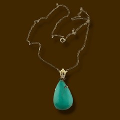Vintage Circa 1950s 14K Yellow Gold Pear-Shaped Turquoise Pendant Necklace 17″