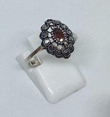 Vintage rings, silver 925, size 8.25 Weight 2.28 g. Women’s jewelry.