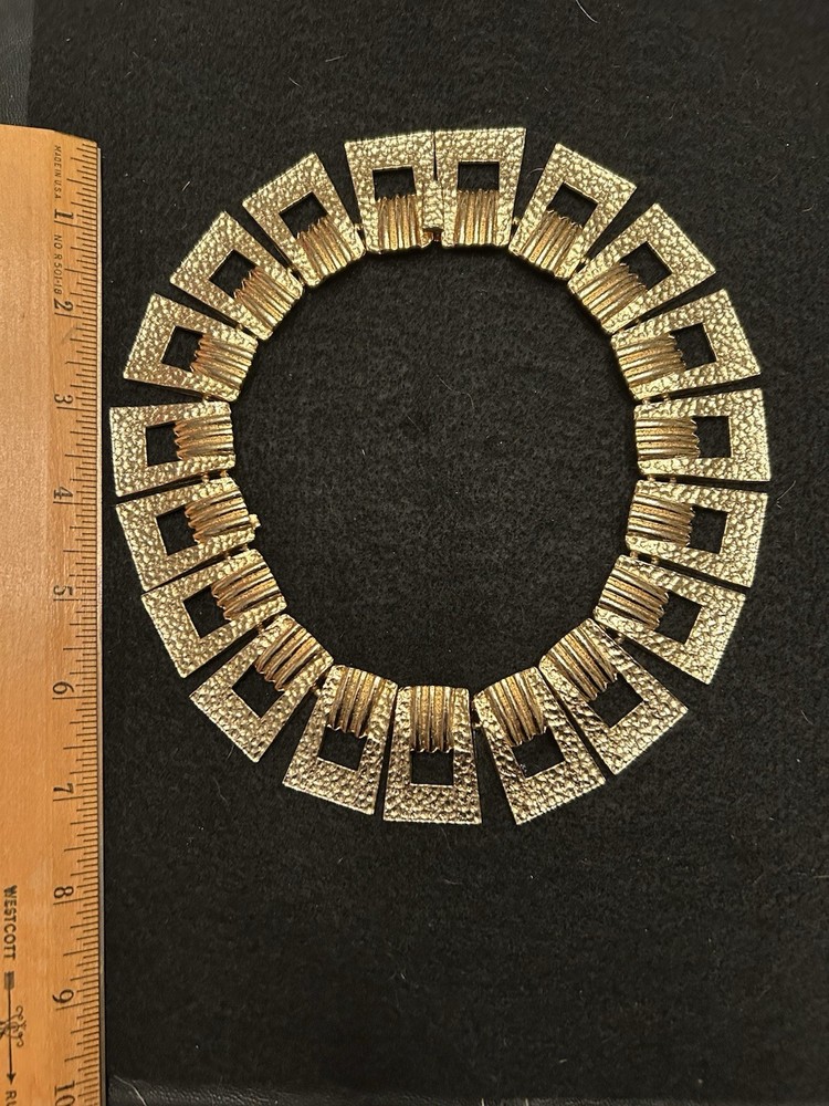 Vintage Mimi D Ni Gold Necklace Cleopatra Style Runway Bold Chunky Unique