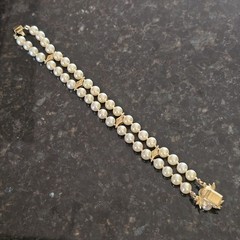 Ciner Faux Pearl Double Strand Beaded Bracelet Vintage Fancy Box Clasp 8.5 In