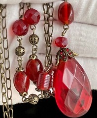 Vintage Red Teardrop Pendant 30in Bead Station Chain 30in Necklace 34g Ladies