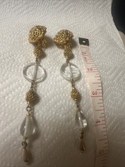Vintage Style Dangle Drop Gold Tone Clip On Earrings