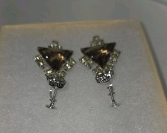 Vintage GORGEOUS EARRINGS Rhinestone Prong Set Stones Triangle Center