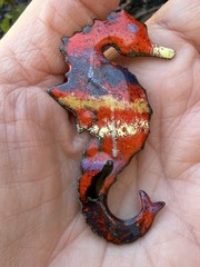 STUNNING VINTAGE ESTATE MCM ENAMELED COPPER SEAHORSE 2 7/8″ BROOCH GORGEOUS!!!