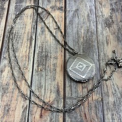 Signed FOSSIL antique silver anchor link magnetic locket necklace