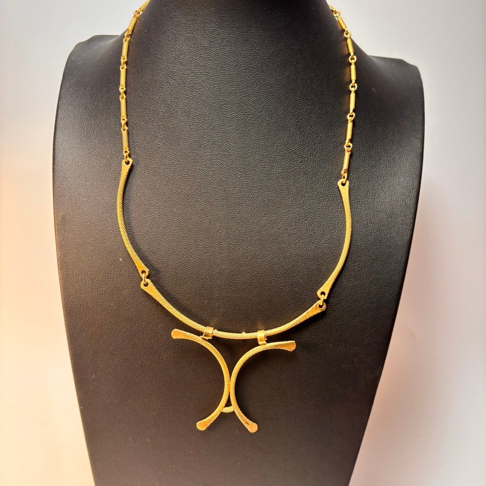 Necklace Gold Vintage Sarah Coventry Textured Segmented Chain Removable Pendant