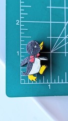 Whimsical Vintage Painted Wood Wooden Figural Cartoon PENGUIN Brooch 1 ½” Pin