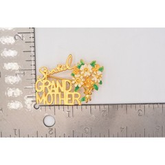 Danecraft Vintage Grandmother Pin Brooch Special Floral Gold Mother’s Day BinA10