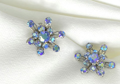 Vtg. Blue Aurora Borealis AB Rhinestone Clip-On Earrings Starburst / Snowflake