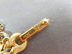 VTG MONET CHUNKY TEXTURED GOLD TONE MULTI LINK 7.5″ BRACELET W SAFETY CHAIN