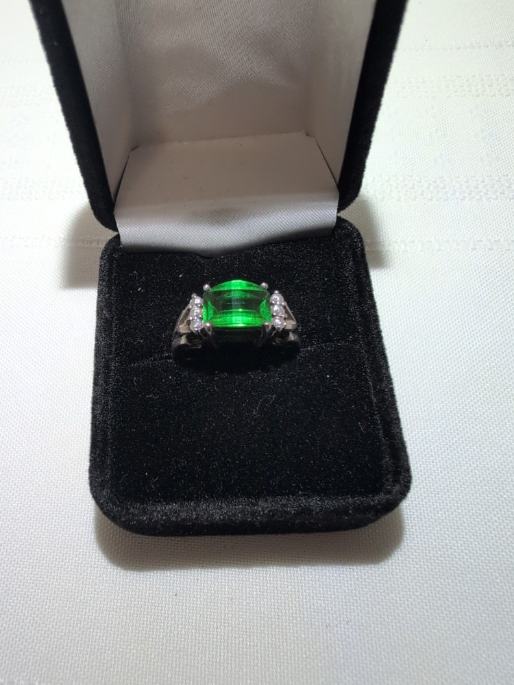 Vintage Sterling Silver Cubic Zirconia Simulated Emerald Ring Size 7.5
