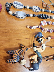 Jewelry Mixed Lot of 15 Vintage Necklaces Bracelets